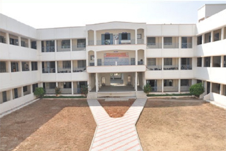 https://cache.careers360.mobi/media/colleges/social-media/media-gallery/11835/2019/2/27/Campus View of Muthayammal Polytechnic College Rasipuram_Campus-View.jpg